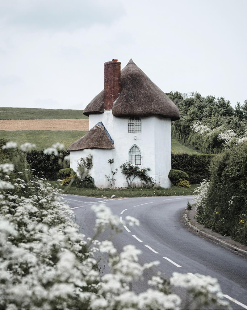 Weekday Wanderlust: Charming Villages & the English Countryside with Katya Jackson
