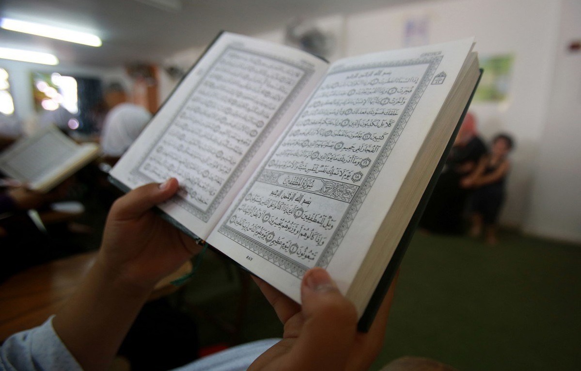 Membaca Al Quran Mampu Merubah Hidupmu