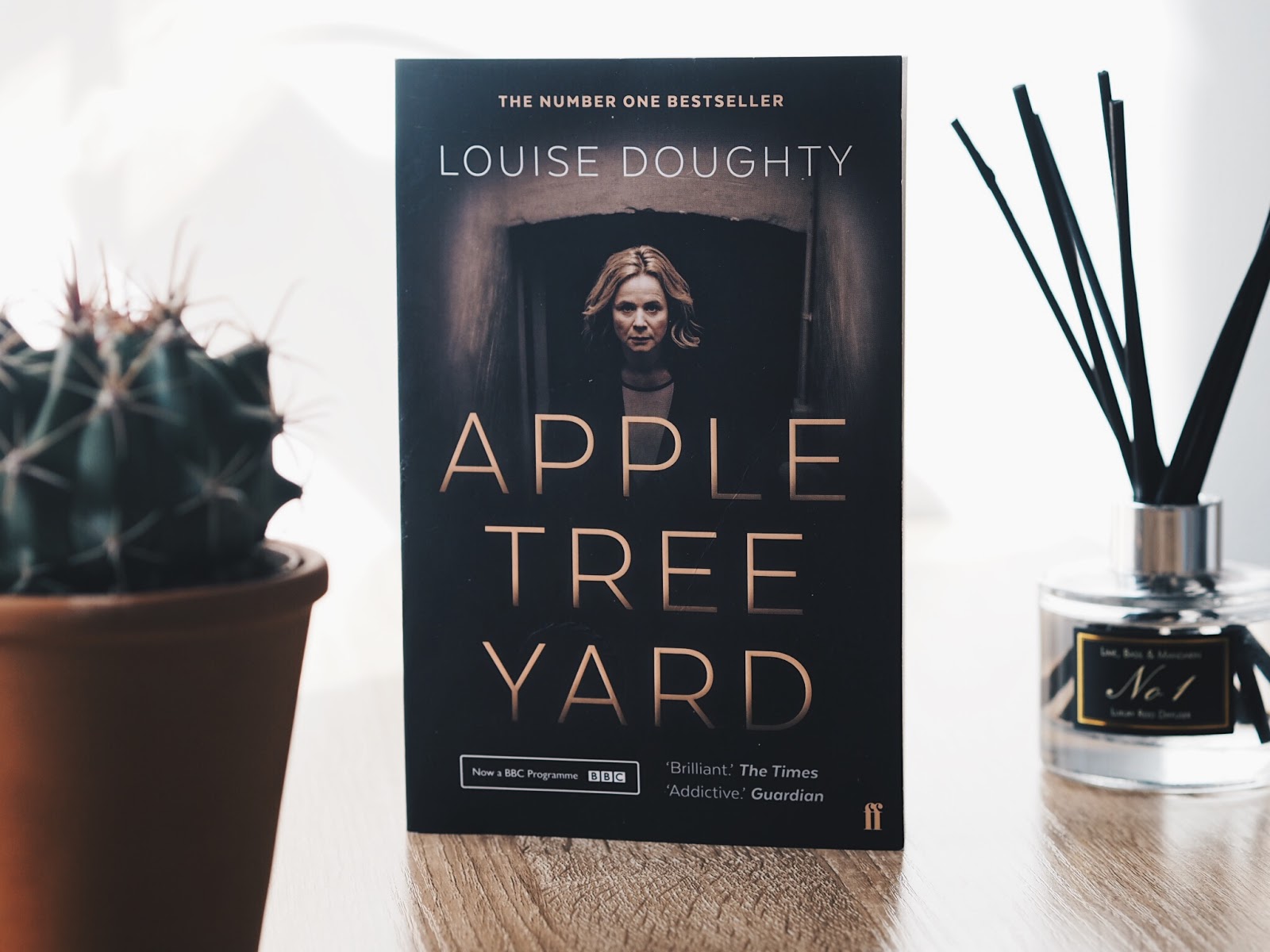 Apple Tree Yard - Louise Doughty Apple Tree Yard - Louise Doughty