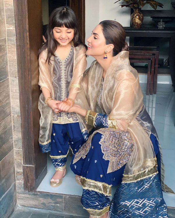 Actress Fiza Ali Spending Awesome Time during Eid with Her Cute Daughter