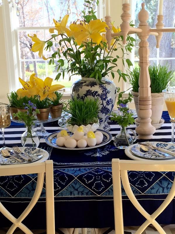 Simple Details Spring & Easter Table Setting