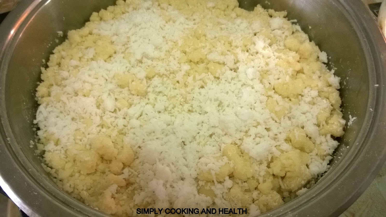 Simply Cooking and Health Steamed couscous with rice flour and grated coconut (puttu)