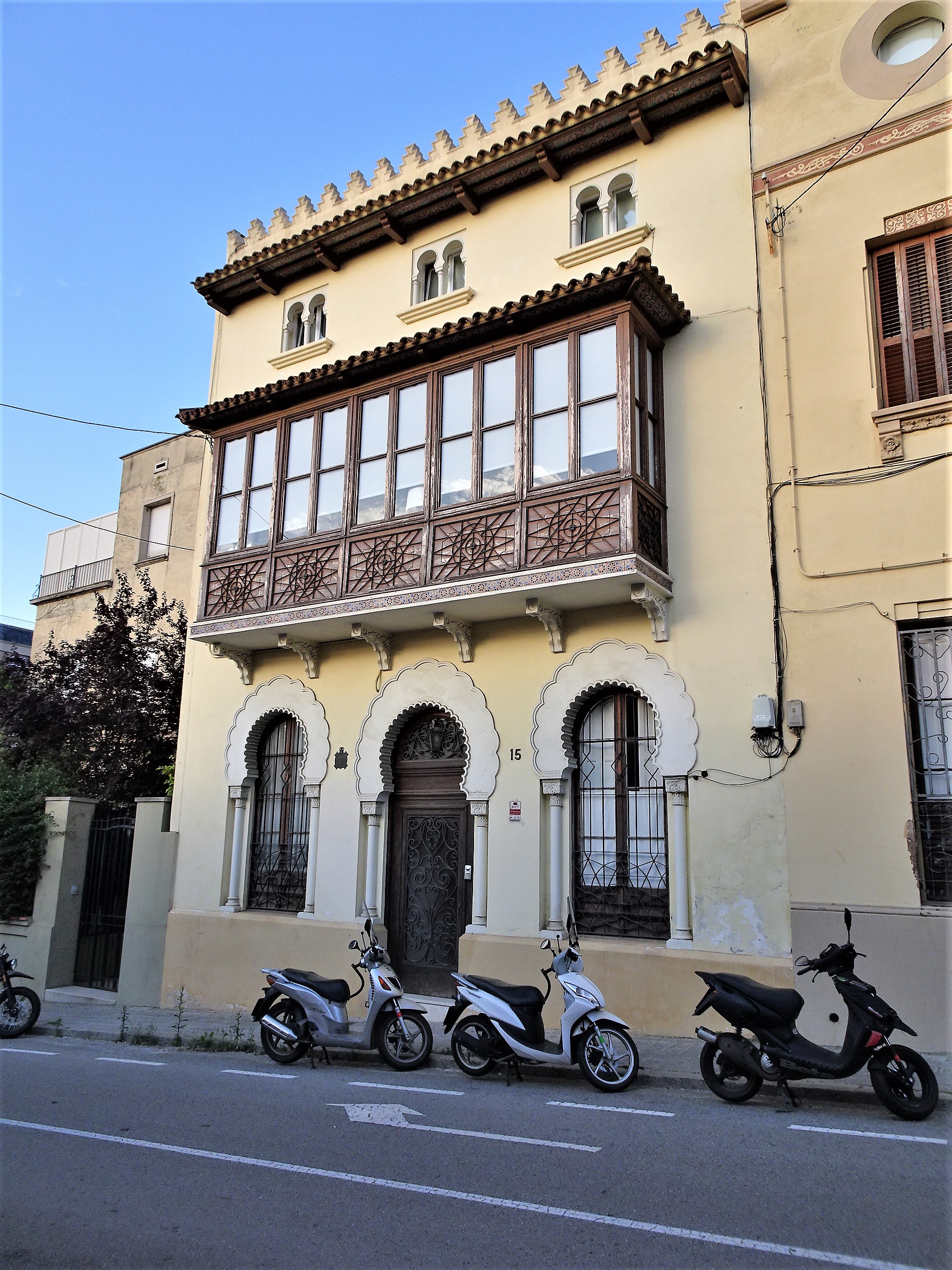 Redescubriendo Barcelona y más allá 2: 03/06/2020 St. Georges English ...