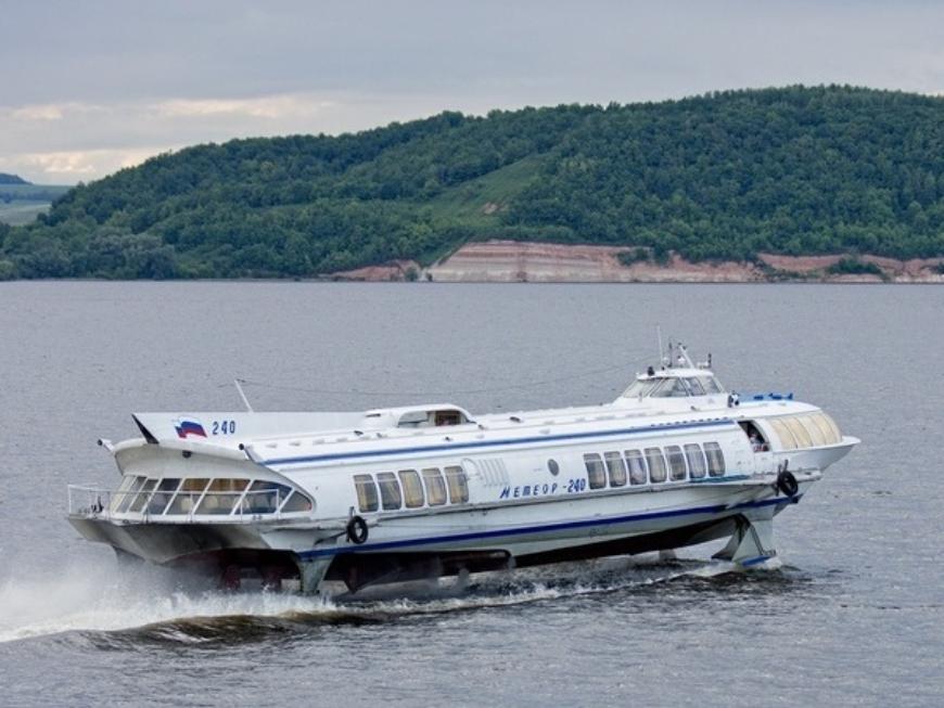 Теплоход Казань Свияжск