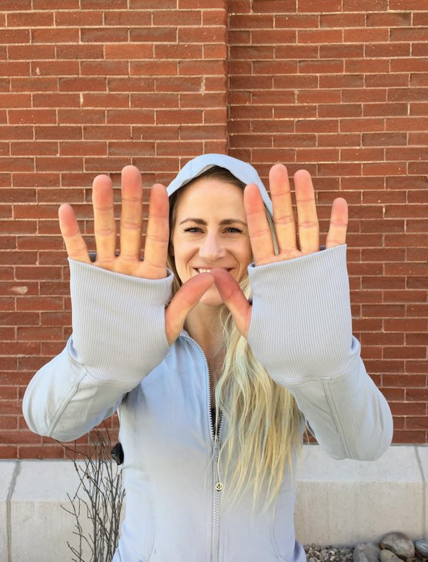 http://www.anrdoezrs.net/links/7680158/type/dlg/http://shop.lululemon.com/products/category/women-jackets-and-hoodies?mnid=mn;CAwomen;tops;jackets-and-hoodies