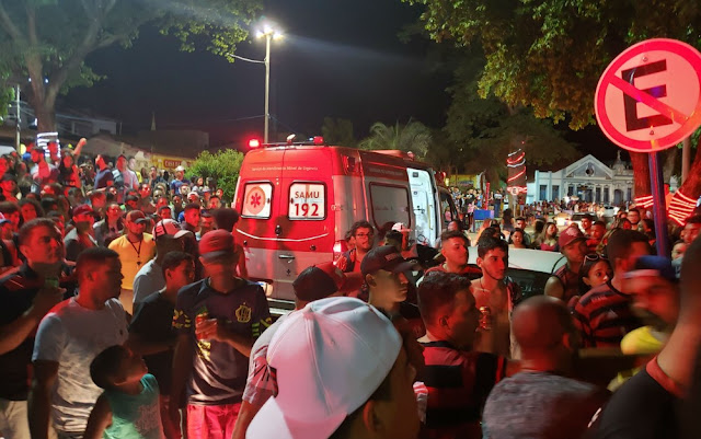 Barreiras: Jovem é atingida por bala perdida e morre durante comemoração do título do Fla