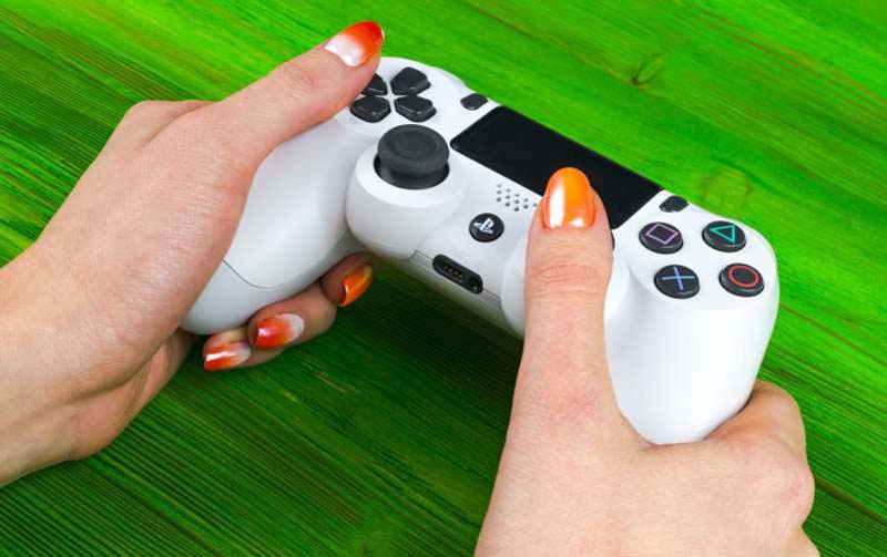 Sony lands patent for a new PlayStation controller design