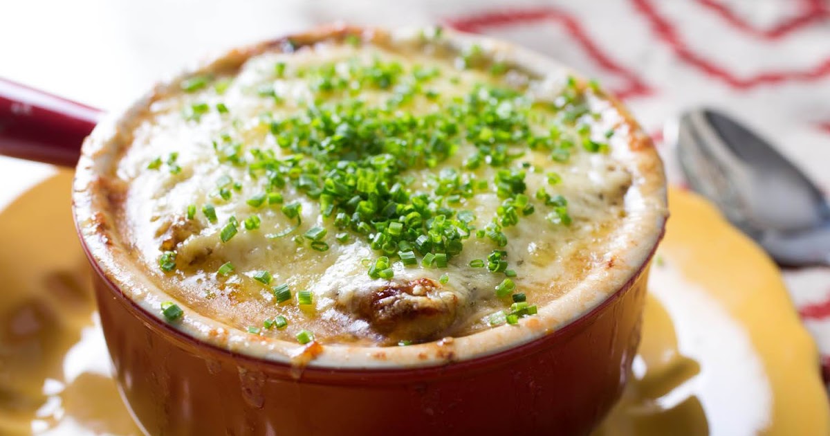 луковый суп шалот. луковый суп франция. луковый суп франция. французский луковый суп. луковый суп шалот.