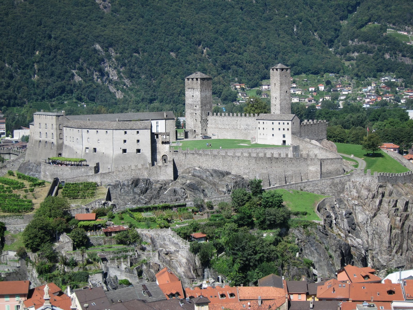 Study Abroad in Riva San Vitale, Switzerland Bellinzone, Switzerland