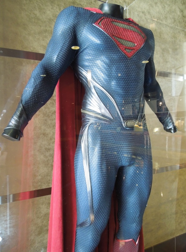 Man of Steel Suit Review 