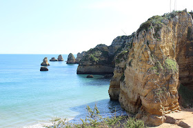 rocky-beach-lagos-portugal