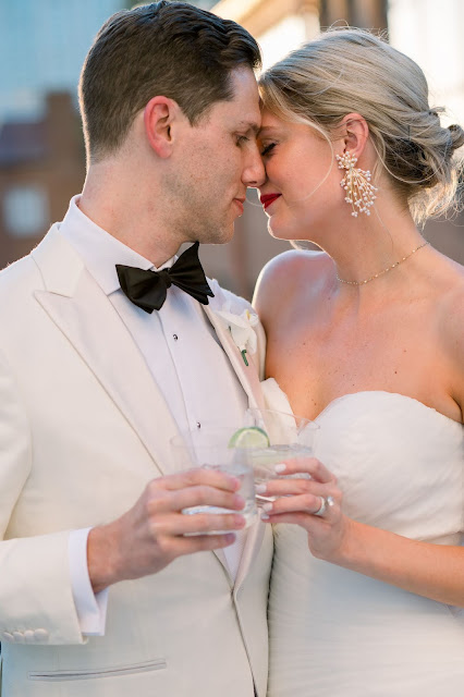 St. Louis Wedding Photographer & Videographer | Black & White Minimalist Wedding | Jewish Wedding | Rooftop Poolside Wedding