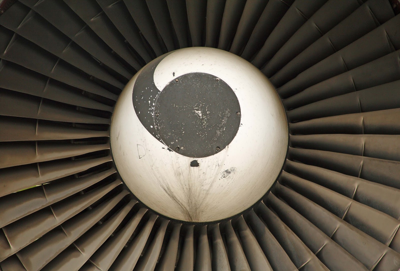 What is the spiral mark on the cone of the aircraft engine? Aircraft