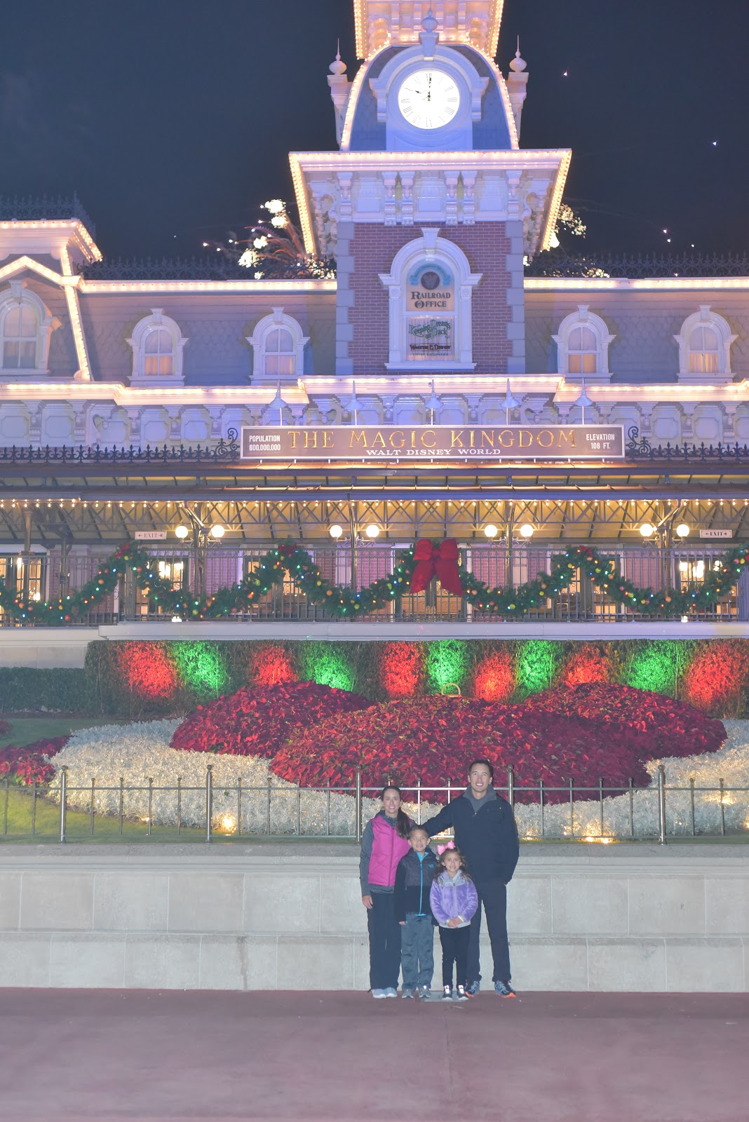 The Vernon Blog Mickey's Christmas Party