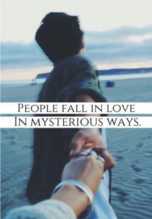 Rititi decidiu escrever People fall in love in mysterious ways Rititi decidiu escrever People fall in love in mysterious ways