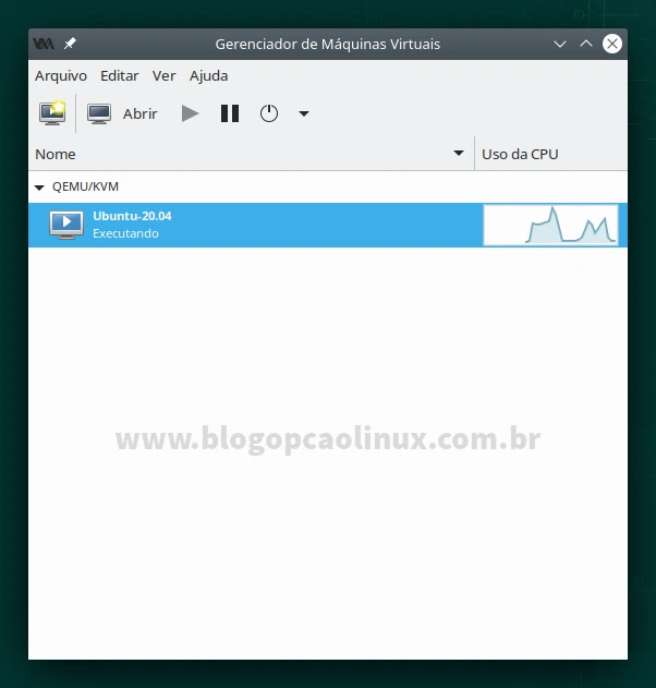 virt-manager executando no openSUSE Leap 15.3 com desktop KDE Plasma