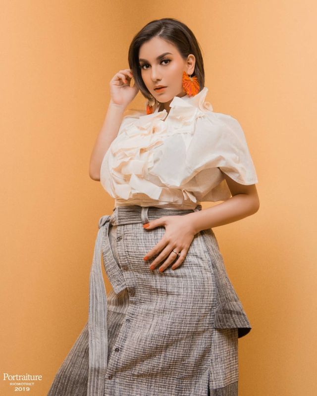 Iris Bella Hamil, Maternity Photoshootnya Bikin Kagum Lho! Foto%2BHamil%2BIrish%2BBella Iris Bella Hamil, Maternity Photoshootnya Bikin Kagum Lho!