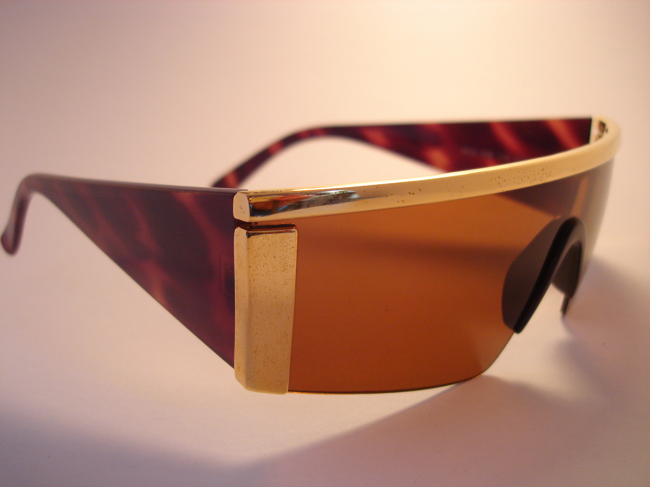 theothersideofthepillow: vintage GIANNI VERSACE S98 900 gold shield sunglasses MADE IN ITALY 1990's