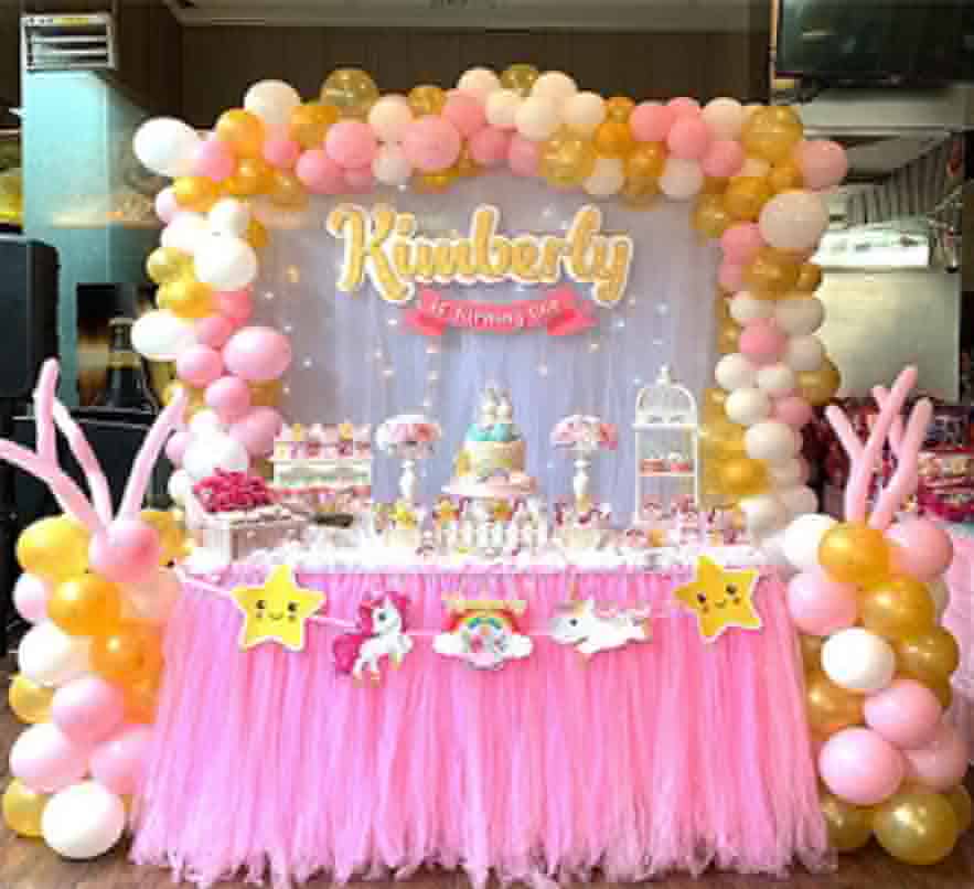 Jasa dessert table