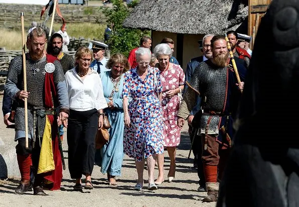 Queen Margrethe visited Ribe Viking Center. Princess Benedikte made a special visit to Jacob A. Riis Museum. holiday at the castle in Gråsten