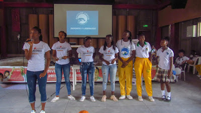 El club Águilas del Chocó socializa experiencia en Estados Unidos y Lituania con estudiantes y deportistas de Andagoya