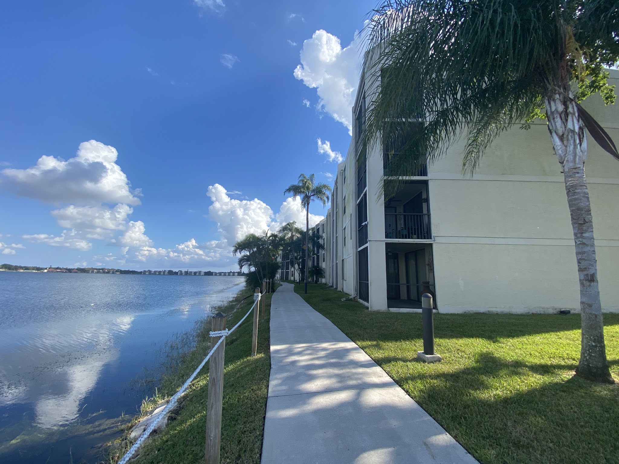 Quick Turn Properties 118 Lake Emerald Dr, Oakland Park, FL 33309