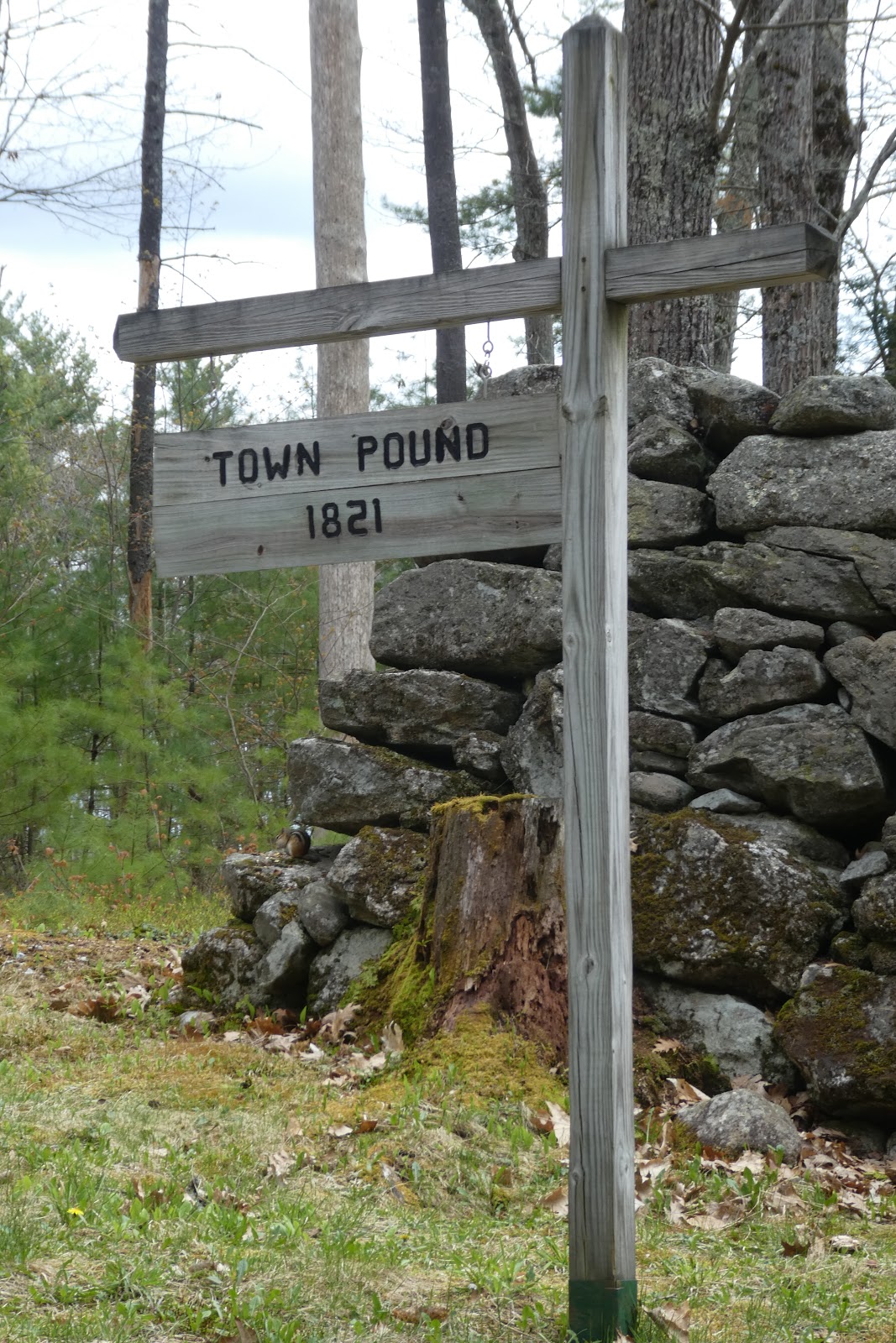 Nutfield Genealogy Town Pound, Bow, New Hampshire