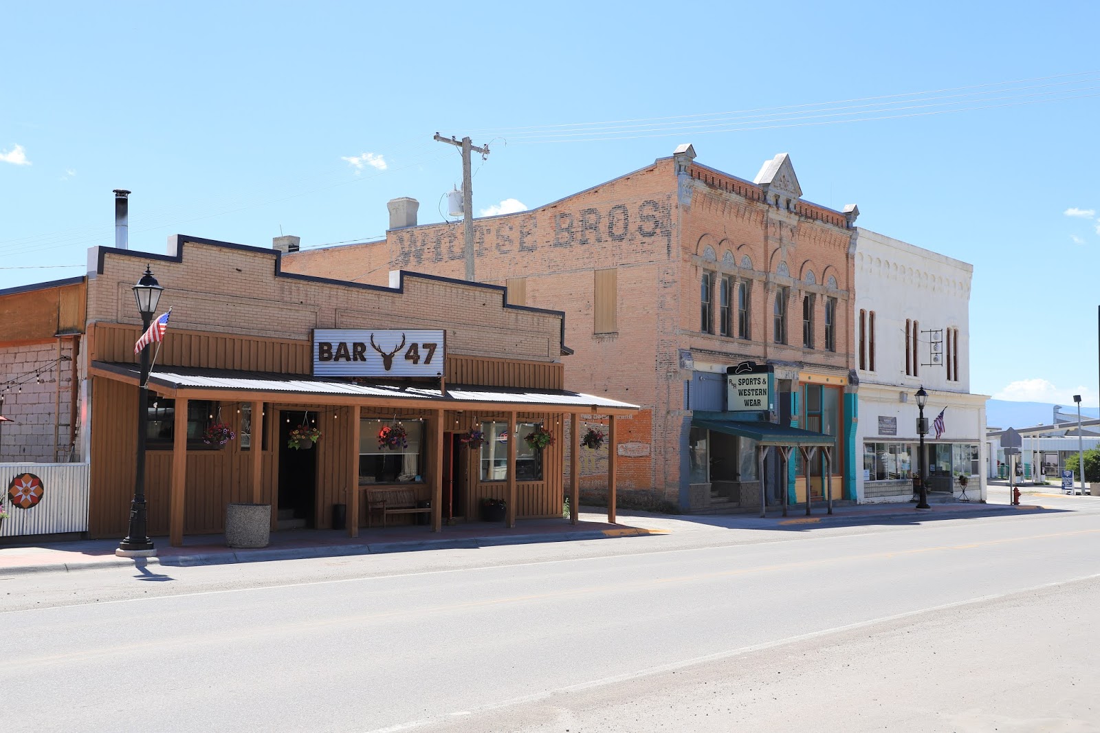 Travels with Twinkles Helena Harlowton Big Timber, Montana
