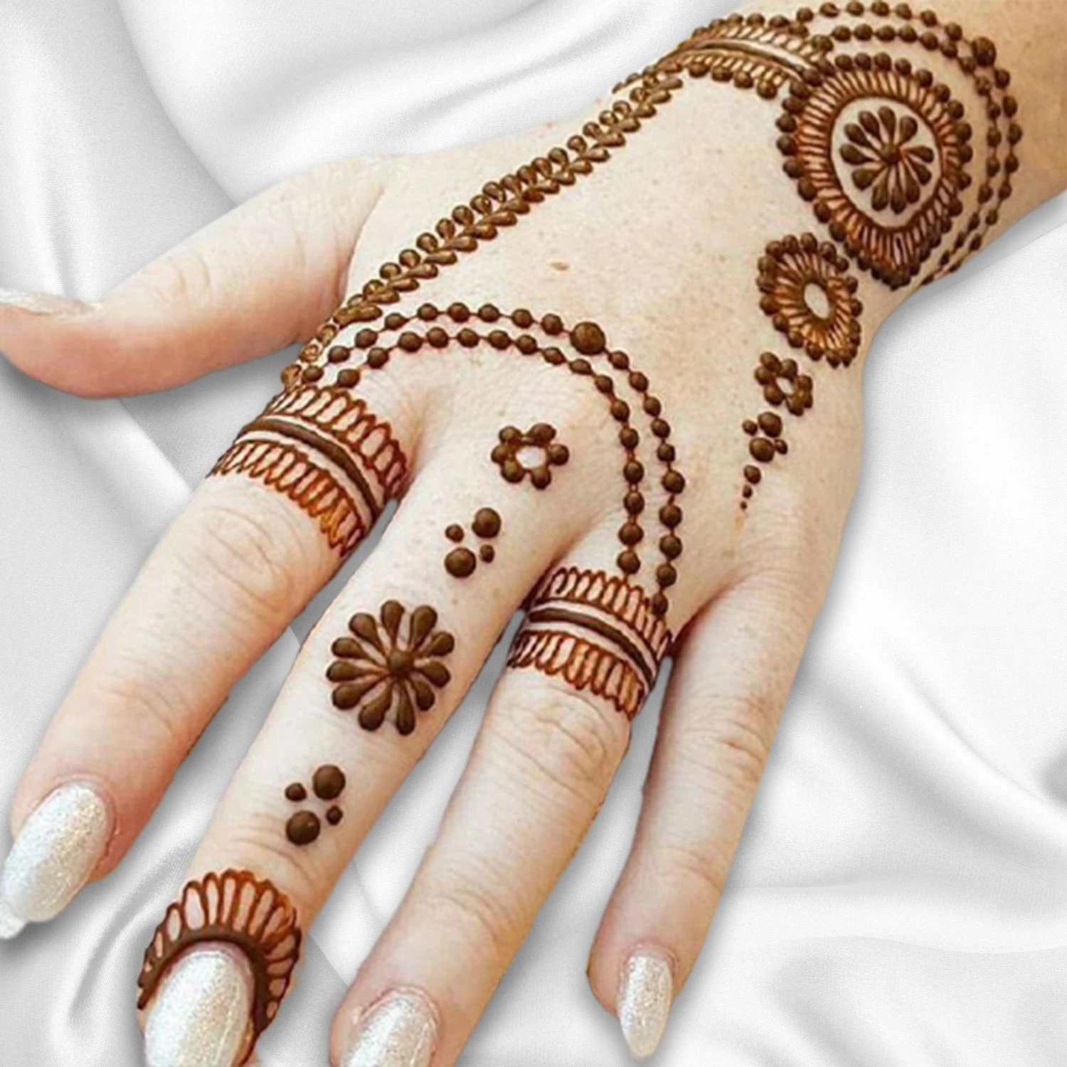 Mehndi Designs – Beautiful Simple Mehndi Designs # 18