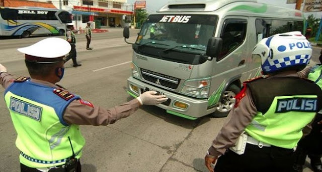 Sambodo Purnomo Yogo Amankan 95 Travel Gelap Saat Mudik Sambodo Purnomo Yogo Amankan 95 Travel Gelap Saat Mudik