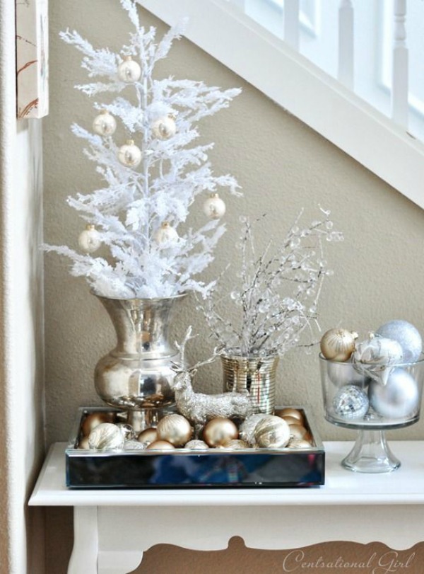 Attractive space saving christmas tree inspirations..... 10 Small Space Christmas Trees · Cozy Little House