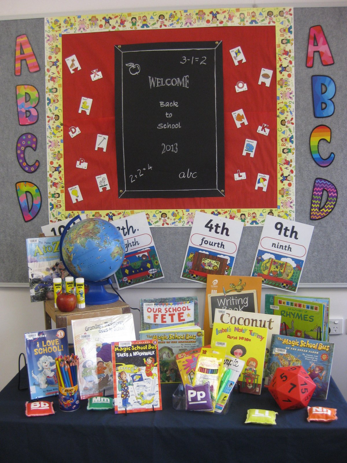 Library Displays to School!