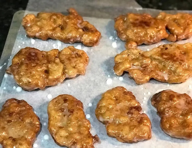 Easy Crispy Apple Fritters