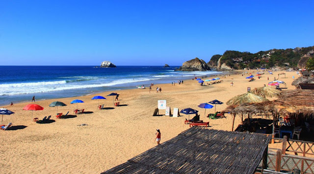Por Covid cancelan encuentro nudista en playa de Zipolite Por Covid cancelan encuentro nudista en playa de Zipolite