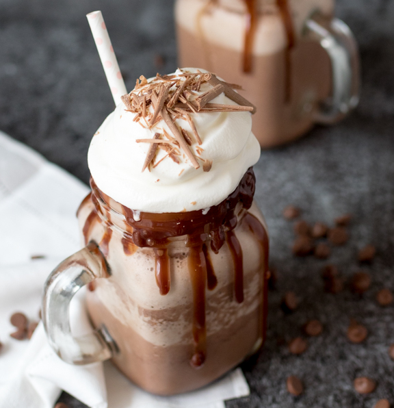 Frozen Hot Chocolate #hotdrink #chocolate #sangria #smoothie #summer