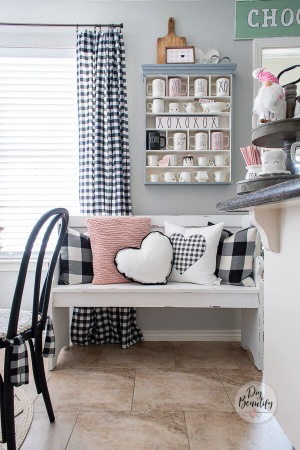 Blush And Black Farmhouse Valentines Decor Diy Beautify