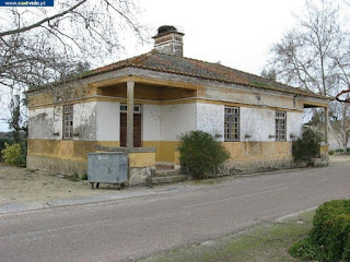 BUILDING / Edificio da Barragem de Póvoa e Meadas (2), Castelo de Vide, Portugal