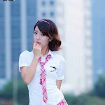 Yoon Joo Ha – Pink School Girl Foto 10