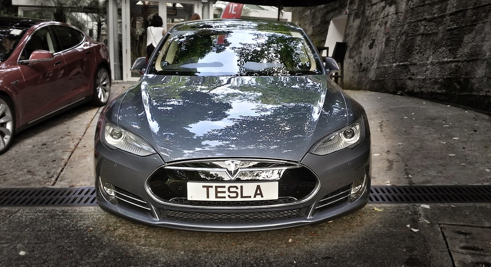 Locky's English Playground Auto Tesla Model S Hong Kong Version Demo