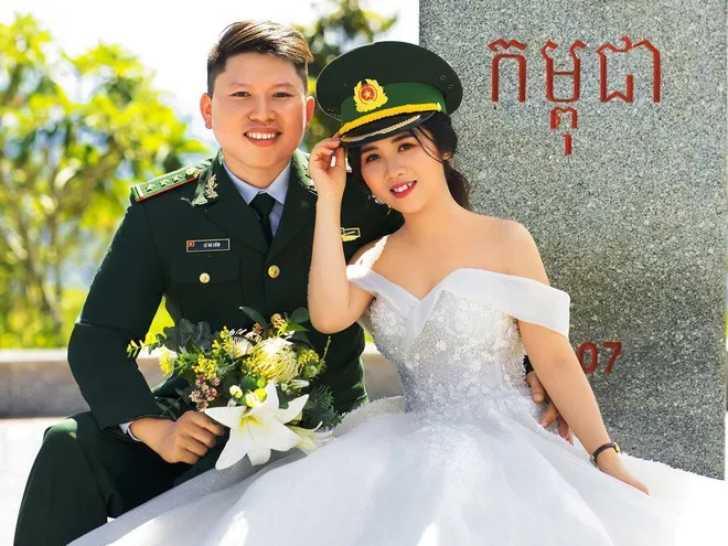 Chiến sĩ biên phòng 2 lần hoãn cưới để chống dịch Chiến sĩ biên phòng 2 lần hoãn cưới để chống dịch