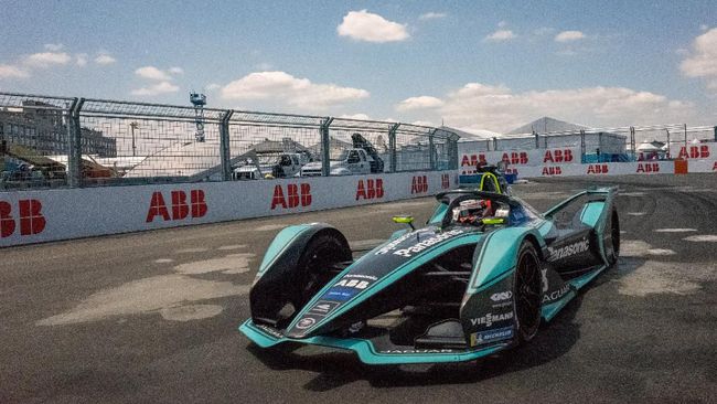 GBK Beri Syarat ke Anies untuk Gelar Formula E GBK Beri Syarat ke Anies untuk Gelar Formula E