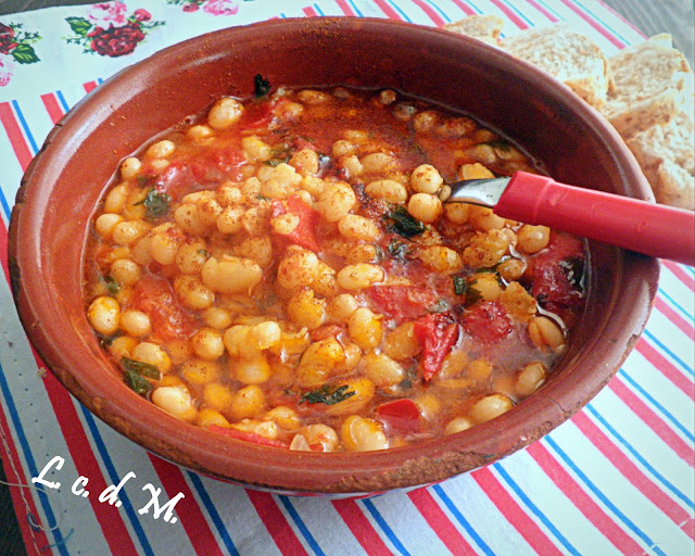 ZUPPA DI FAGIOLI DEL PURGATORIO ALLA PAPRIKA