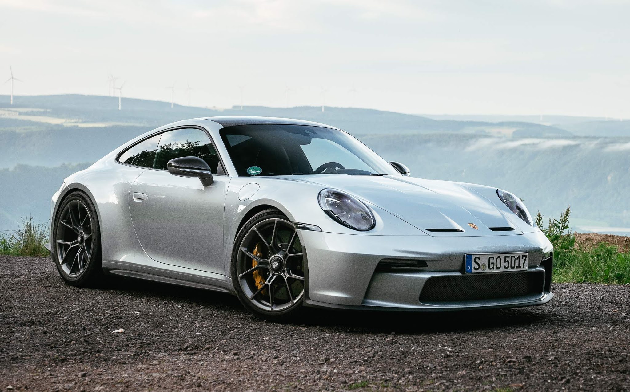 Porsche 911 GT3 Touring 2022 com câmbio PDK fotos oficiais reveladas