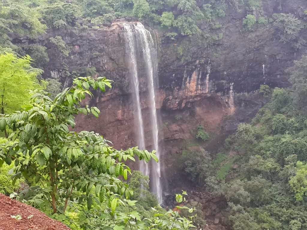 Waterfalls near Surat visit during Monsoon!
