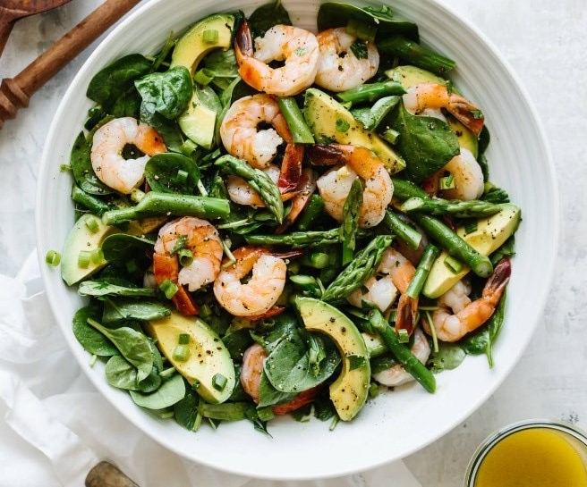 Shrimp, Asparagus and Avocado Salad - Paleo & Whole30 Recipe 