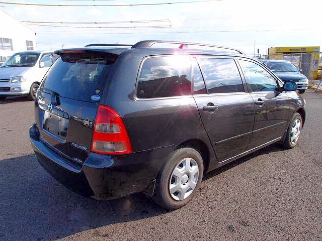 Toyota corolla fielder 2001