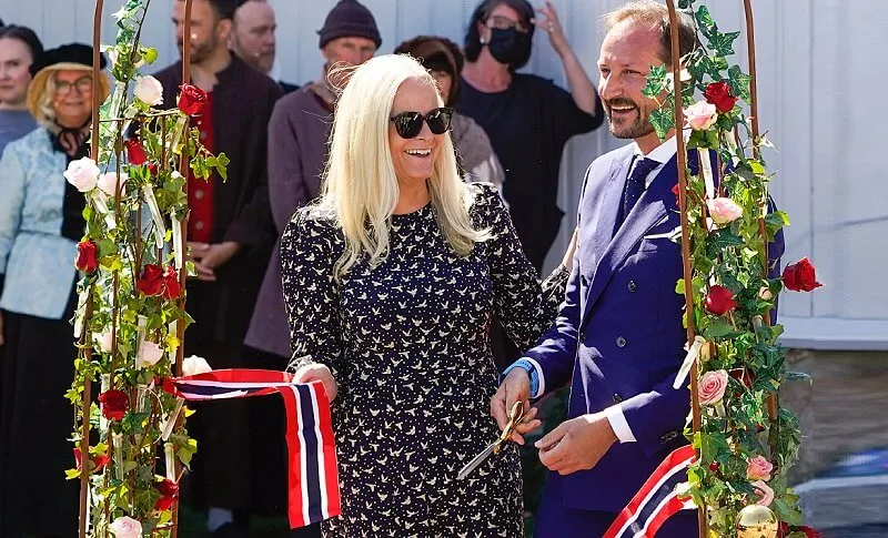 Crown Princess Mette-Marit wore a birds flying print dress from Pia Tjelta, and beige flats from Christian Louboutin