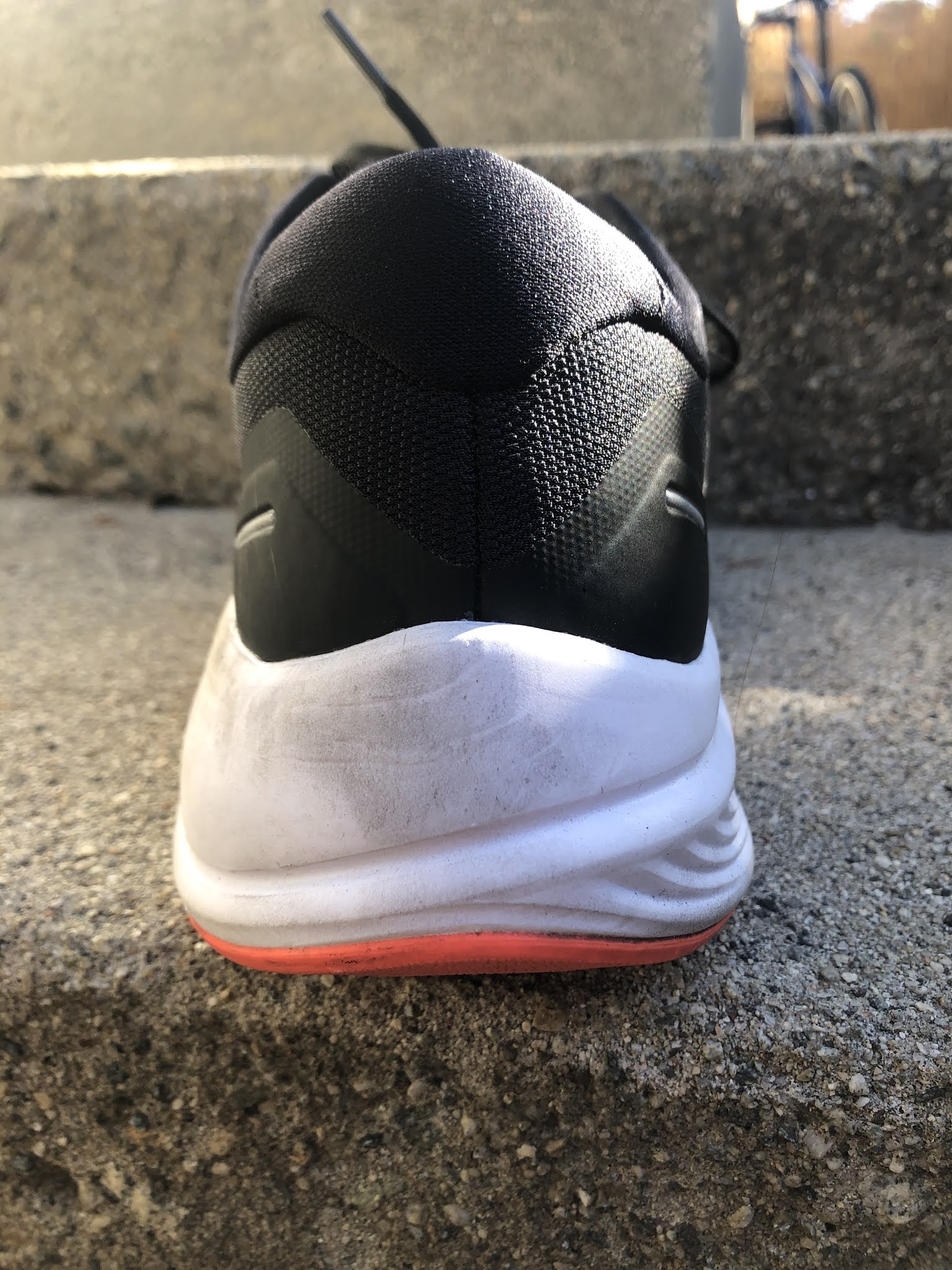 nike air zoom structure pronation