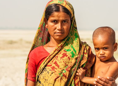india_den_geniounte_koritsia_edw_kai_3_mhnes.png