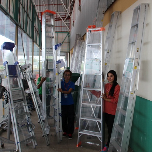 Buriram Maktec Power Tools Heavy Duty Fiberglass Ladders & Aluminum
